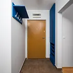 Metro Wilanowska Blue Apartment