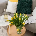 Green Oasis Charming Loft In A Historic Warsaw Tenement House 900 M From Central Station