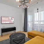 13Th Floor Arkadia Apartment By Nyx Apart