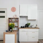 Pink Elephant 2X1Br Studio In Historic Tenement House 1 Km From Warsaw Central