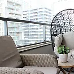 Labo Apartment Bliska Wola - Parking, Klimatyzacja