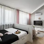 Air-Conditioned Premium Loft Warsaw Skyline Only 900 M To Central Station