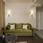 Bright Crystal Premium Apartment