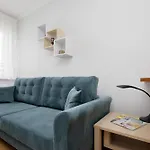 Bright Studio Glowackiego For 2 People In Warsaw By Noclegi Renters