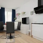 Holzera 6 Studio Close To Medicover And Paley