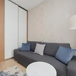 Holzera 6 Studio Close To Medicover And Paley