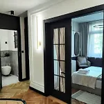 No. 8 / Nr 8 By Cooee Apartments