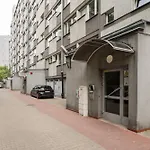 Old Town 3-Bedroom Apartment