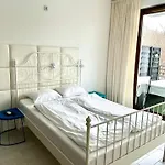 Wilanow Smart Apartment