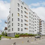 Industrial Apartment With Parking Fort Wola By Noclegi Renters