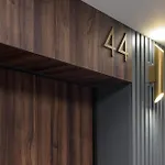 Wilanow Holzera Modern Apartment