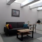 Studio Z Aneksem Kuchennym Z 1 Sypialnia