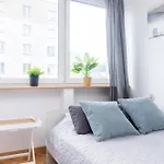 Cinnamon Apartment Metro Swietokrzyska