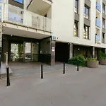 Chlodna 22A - Duzy Taras - Large Terrace - Bezplatny Parking - Free Parking - Better Rental