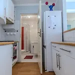 Zelazna Street Apartment