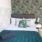 ClickTheFlat Sienna Street Apart Rooms