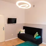 ClickTheFlat Sienna Street Apart Rooms