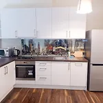 Triton Apartments In Warsaw