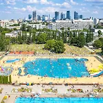Wola Oasis - Cosy Apartment Near Metro Station