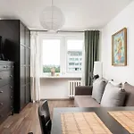 Solec Powisle Apartment With The View