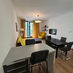 Grzybowska Residence Inter-Apartments