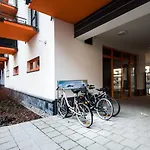 Superapart Jana Kazimierza 127 Secluded Urban Hideaway With Modern Comforts