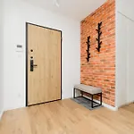 Komfortowy Apartament Dla 4 Osob Z Parkingiem By Noclegi Renters