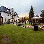 Hotel \