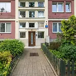 Parkland Deluxe Apartment