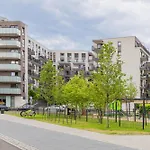Burakowska 16 Apartament Z Balkonem I Parkingiem Warszawska Wola By Noclegi Renters