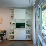 Apartament Fala Metro Sgh Klub Stodola Parking Parkview Fast Wifi