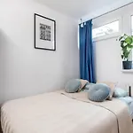 Lavender Studios City Centre Grzybowska