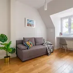 Rodzinny I Przytulny Apartament Z Jedna Sypialnia W Warszawie By Rent Like Home