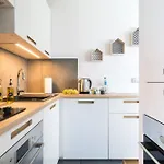 Przytulne Studio Dla 2 Osob W Centrum Warszawy By Rent Like Home