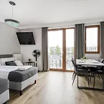 Labo Apartment Brylowska By Expo XXI