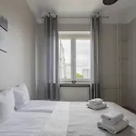 Central Warsaw Apartment - Great Location - City Center - Warsaw Stays - Marszalkowska