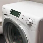 Nowoczesny Apartament Przy Alejach Solidarnosci W Warszawie By Rent Like Home