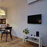 Bubble\'S Apartment