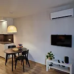Bubble\'S Apartment