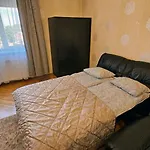 City Centre 3-Bedroom Comfort Apartment