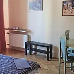 Warsaw Rooms