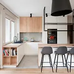 Saska Kepa Comfy Apartment