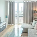 Urbannestgroup - Przechodnia 2