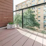 Urbannestgroup - Sienna 65