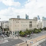 Wilcza City Centre Apartment