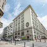Wilcza City Centre Apartment
