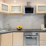 Greenpoint Hoza Apartment