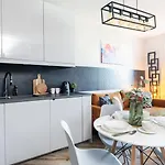 Superapart Wiktoryn 6