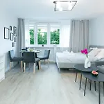 Bagno 7 Grey - Stacja Metra 300M - Underground Station 300M Better Rental