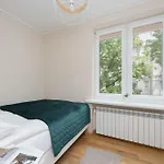 Apartment Near To Warsaw Old Town By Noclegi Renters